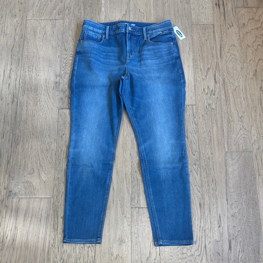 NWT Old Navy Women's Super Skinny High Rise Jeans Size 12P